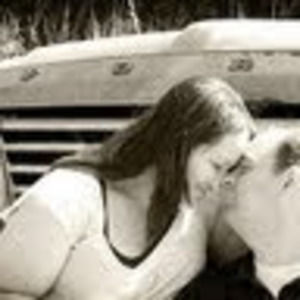 Meet your Posher, Ara